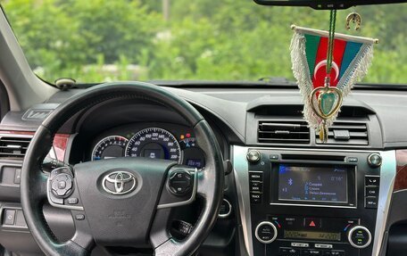 Toyota Camry, 2012 год, 1 650 000 рублей, 6 фотография