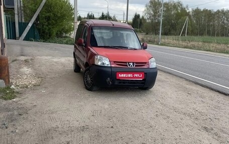 Peugeot Partner II рестайлинг 2, 2006 год, 300 000 рублей, 7 фотография