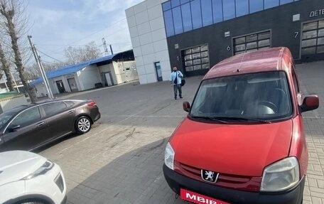 Peugeot Partner II рестайлинг 2, 2006 год, 300 000 рублей, 3 фотография