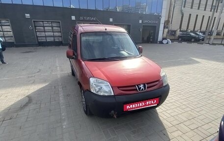 Peugeot Partner II рестайлинг 2, 2006 год, 300 000 рублей, 9 фотография