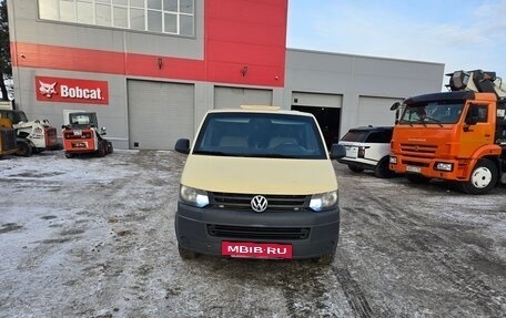 Volkswagen Transporter T5 рестайлинг, 2012 год, 1 100 000 рублей, 2 фотография