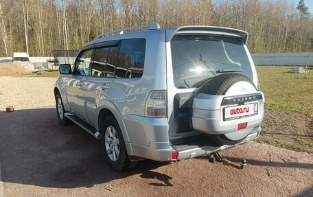 Mitsubishi Pajero IV, 2011 год, 1 620 000 рублей, 2 фотография