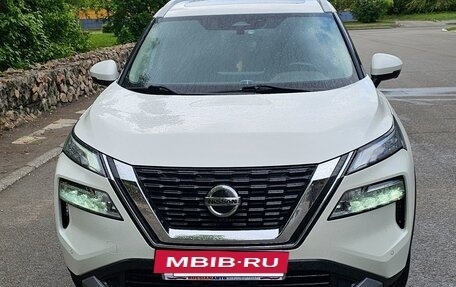 Nissan X-Trail, 2021 год, 2 750 000 рублей, 5 фотография