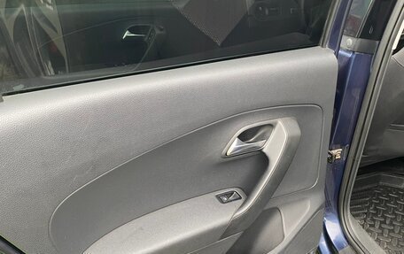 Volkswagen Polo VI (EU Market), 2013 год, 950 000 рублей, 12 фотография