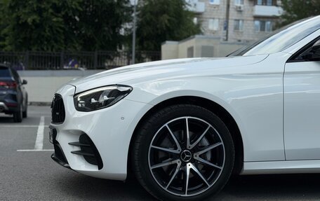 Mercedes-Benz E-Класс, 2021 год, 4 700 000 рублей, 17 фотография
