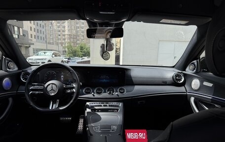 Mercedes-Benz E-Класс, 2021 год, 4 700 000 рублей, 29 фотография