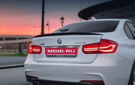 BMW 3 серия, 2018 год, 2 799 999 рублей, 11 фотография