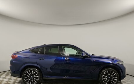 BMW X6, 2023 год, 11 249 000 рублей, 4 фотография