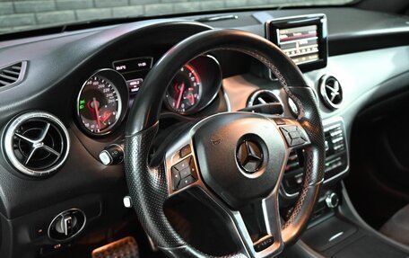 Mercedes-Benz CLA, 2014 год, 1 720 000 рублей, 15 фотография
