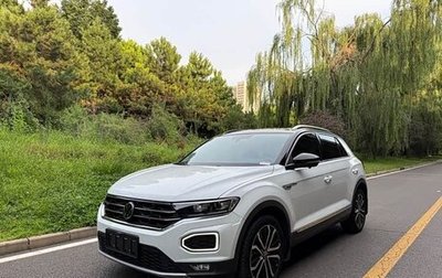 Volkswagen T-Roc I, 2022 год, 1 470 000 рублей, 1 фотография