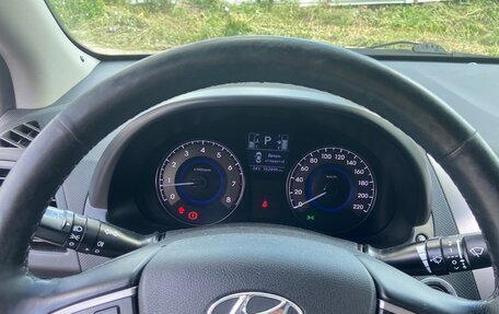 Hyundai Solaris II рестайлинг, 2016 год, 1 200 000 рублей, 2 фотография