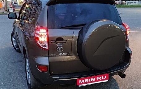Toyota RAV4, 2011 год, 1 550 000 рублей, 4 фотография