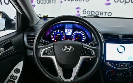 Hyundai Solaris II рестайлинг, 2015 год, 1 140 000 рублей, 9 фотография