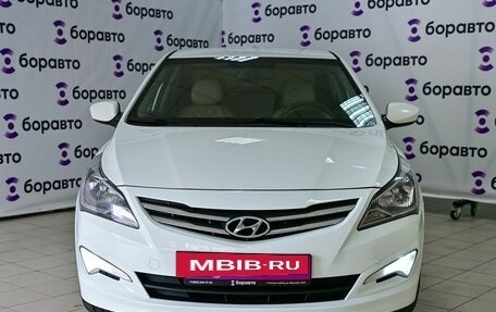 Hyundai Solaris II рестайлинг, 2015 год, 1 140 000 рублей, 3 фотография