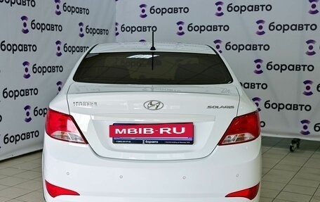 Hyundai Solaris II рестайлинг, 2015 год, 1 140 000 рублей, 5 фотография