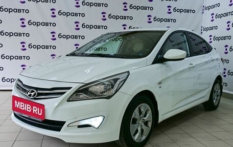 Hyundai Solaris II рестайлинг, 2015 год, 1 140 000 рублей, 2 фотография