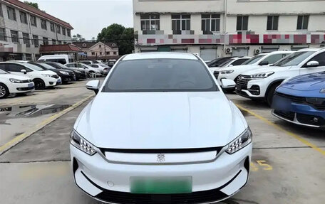 BYD Qin, 2025 год, 1 855 015 рублей, 3 фотография