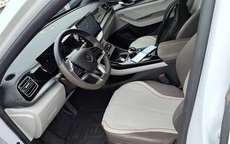 BYD Qin, 2025 год, 1 855 015 рублей, 12 фотография