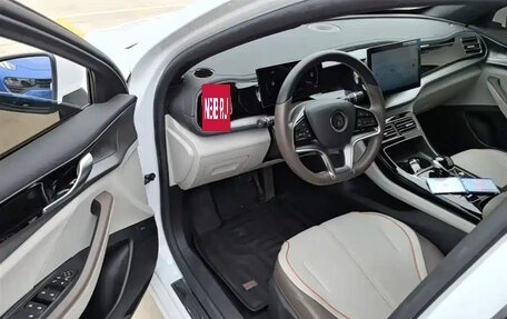 BYD Qin, 2025 год, 1 855 015 рублей, 11 фотография
