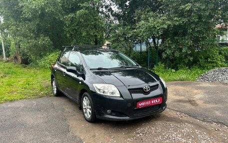 Toyota Auris II, 2008 год, 650 000 рублей, 1 фотография