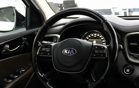 KIA Sorento III Prime рестайлинг, 2019 год, 2 320 000 рублей, 12 фотография
