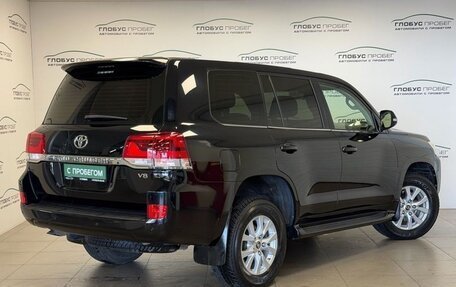 Toyota Land Cruiser 200, 2016 год, 7 280 000 рублей, 2 фотография