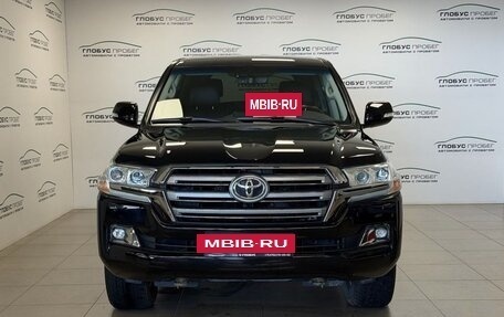 Toyota Land Cruiser 200, 2016 год, 7 280 000 рублей, 3 фотография