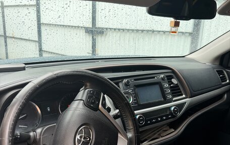 Toyota Highlander III, 2015 год, 2 830 000 рублей, 5 фотография