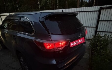 Toyota Highlander III, 2015 год, 2 830 000 рублей, 14 фотография
