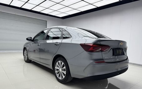 Chevrolet Monza, 2021 год, 1 450 000 рублей, 2 фотография