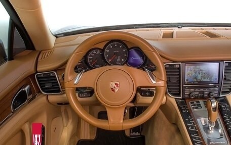 Porsche Panamera II рестайлинг, 2012 год, 2 700 000 рублей, 10 фотография