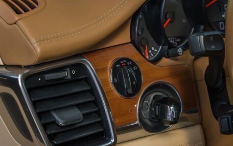 Porsche Panamera II рестайлинг, 2012 год, 2 700 000 рублей, 28 фотография