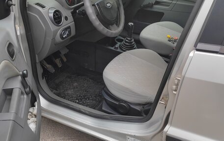 Ford Fusion I, 2005 год, 200 000 рублей, 7 фотография
