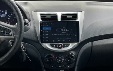 Hyundai Solaris II рестайлинг, 2014 год, 820 000 рублей, 17 фотография