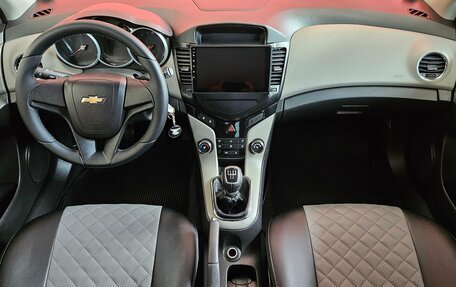 Chevrolet Cruze II, 2012 год, 799 000 рублей, 9 фотография