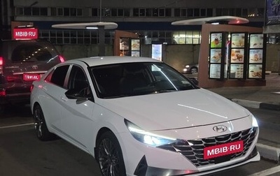 Hyundai Elantra, 2022 год, 1 950 000 рублей, 1 фотография