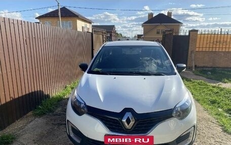 Renault Kaptur I рестайлинг, 2018 год, 1 190 000 рублей, 1 фотография