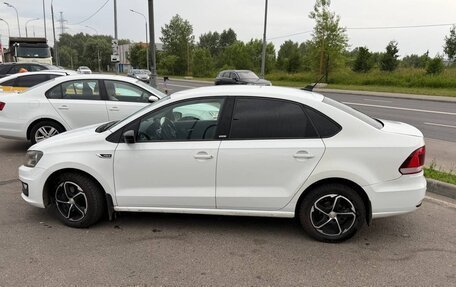 Volkswagen Polo VI (EU Market), 2018 год, 700 000 рублей, 4 фотография