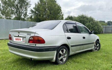 Toyota Avensis III рестайлинг, 1999 год, 270 000 рублей, 3 фотография