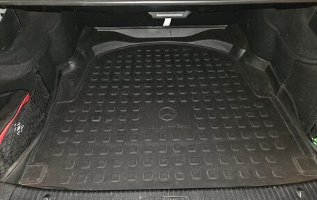 Mercedes-Benz E-Класс, 2013 год, 1 900 000 рублей, 12 фотография
