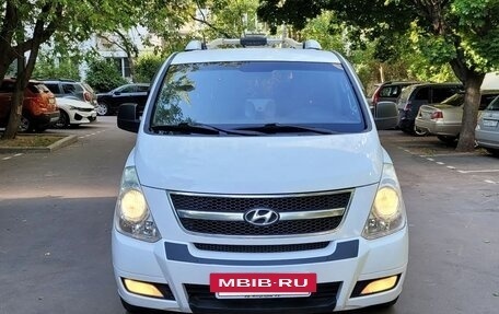 Hyundai Grand Starex Grand Starex I рестайлинг 2, 2008 год, 1 150 000 рублей, 2 фотография