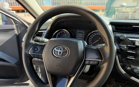 Toyota Camry, 2019 год, 1 550 000 рублей, 16 фотография