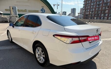 Toyota Camry, 2019 год, 1 550 000 рублей, 6 фотография
