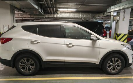 Hyundai Santa Fe III рестайлинг, 2013 год, 1 940 000 рублей, 4 фотография