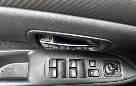 Mitsubishi Outlander III рестайлинг 3, 2013 год, 1 150 000 рублей, 4 фотография