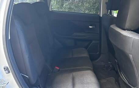 Mitsubishi Outlander III рестайлинг 3, 2013 год, 1 150 000 рублей, 14 фотография