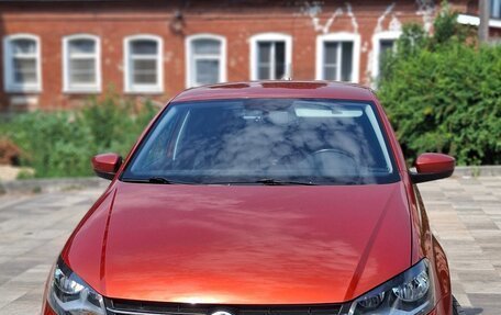 Volkswagen Polo VI (EU Market), 2017 год, 1 300 000 рублей, 2 фотография