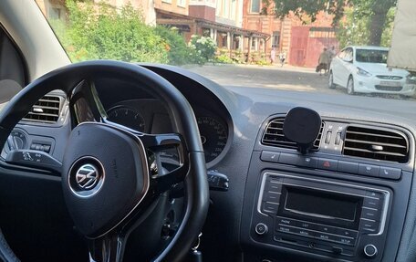 Volkswagen Polo VI (EU Market), 2017 год, 1 300 000 рублей, 8 фотография