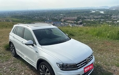 Volkswagen Tiguan II, 2019 год, 3 000 000 рублей, 1 фотография