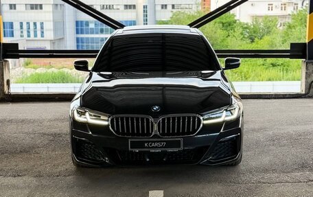 BMW 5 серия, 2020 год, 2 450 000 рублей, 1 фотография